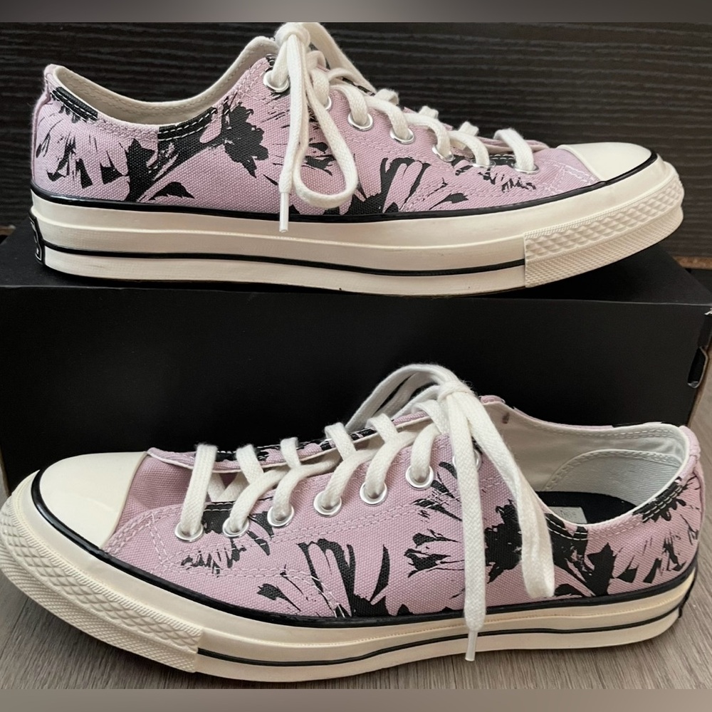 Converse Chuck 70 Low Hybrid Floral Jacquard - Women’s 11 / Men’s 9